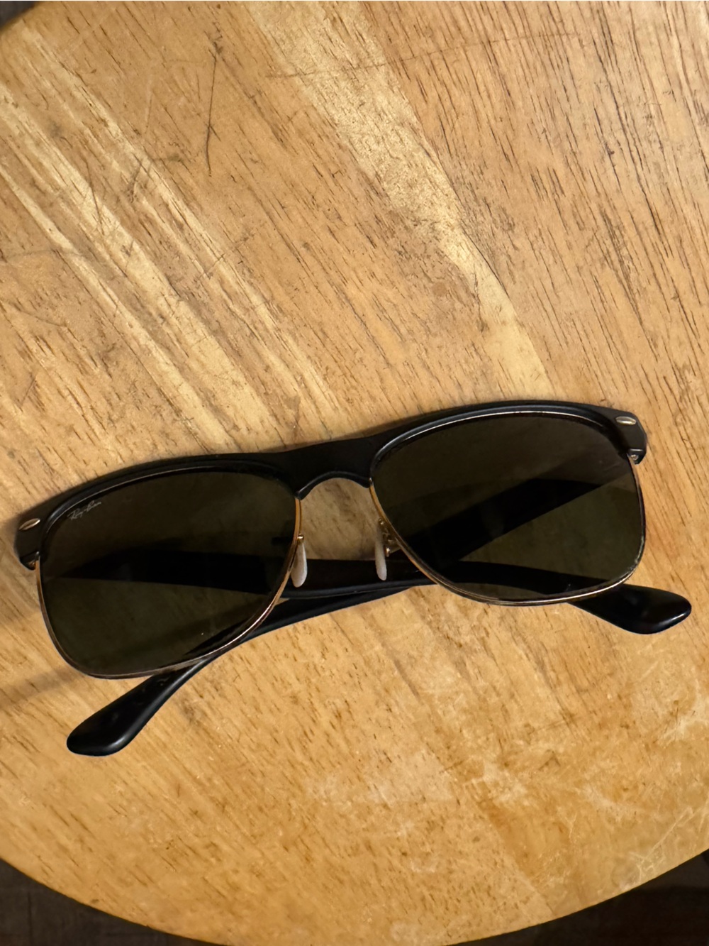 Ray-Ban Clubmaster Oversized Sunglasses Nike Dunk Jordan 1 Retro Adidas Samba